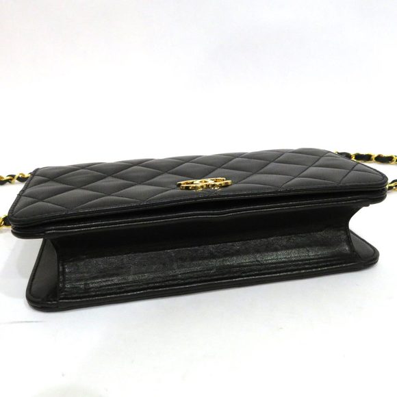 Chanel Lambskin Single Chain Shoulder Pouch Matelasse Black - Picture 6 of 10